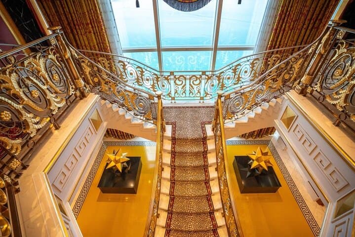 Inside Burj Al Arab: Guided Tour of Dubai's Iconic Sail-Shaped Hotel photo 4