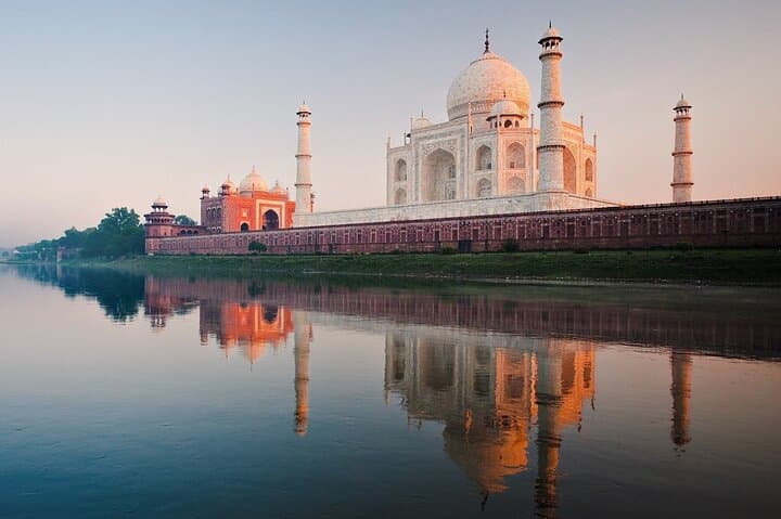 Agra Overnight Tour: Taj Mahal & Agra Fort — Overnight Heritage from Delhi