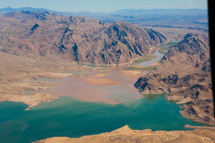 Grand Canyon West Day Tour from Las Vegas — Spanish Guide to Hoover Dam & Eagle Point photo 6