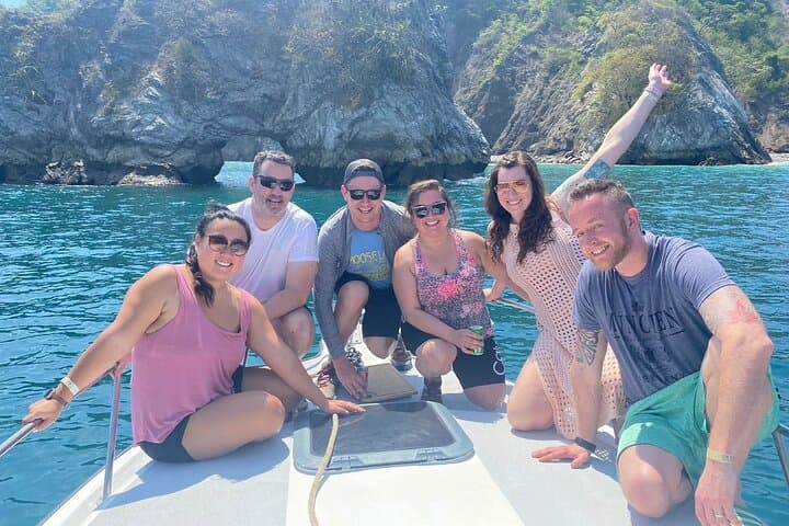 Private Isla Tortuga Full-Day Boat Tour from Puntarenas photo 2