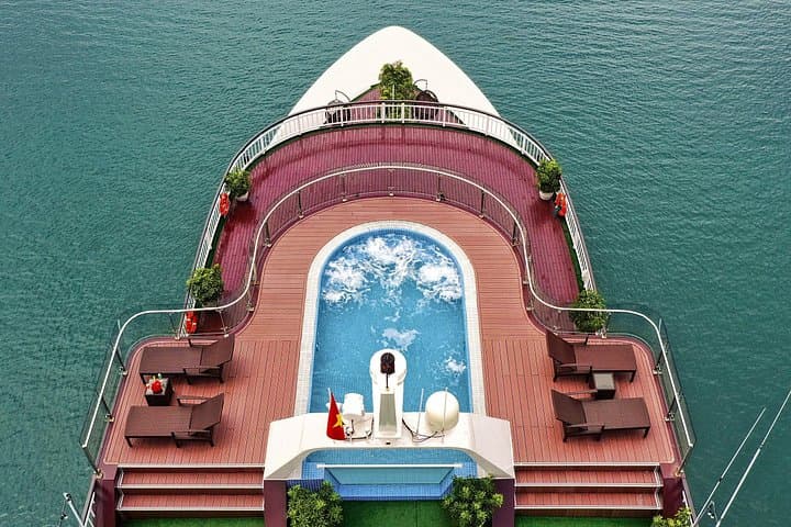 Dora Cruise: Luxury Overnight in Ha Long & Lan Ha Bay with Kayaking and Cave Visits photo 3