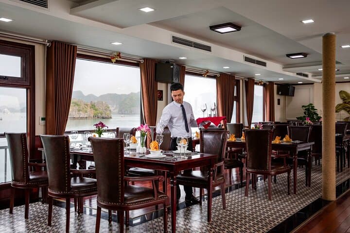 Lan Ha Bay 5-Star Overnight Cruise: Private Balcony & Bathtub photo 6