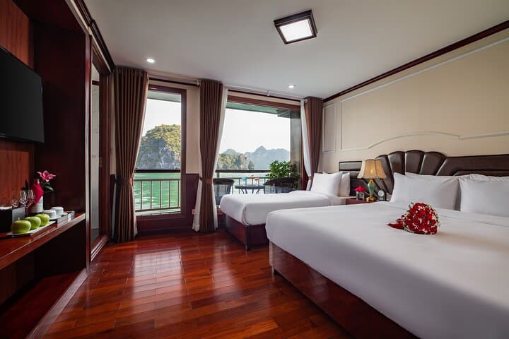 Halong & Lan Ha Bay 2-Day Luxury Cruise with Private Balcony photo 3