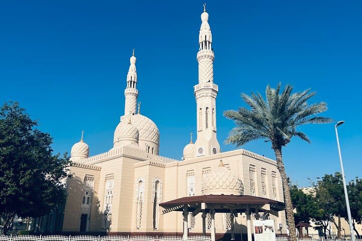 Full-Day Dubai City Tour: Burj Khalifa, Palm Jumeirah & Al Fahidi Highlights