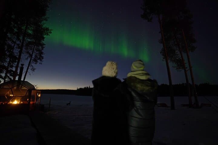 Rovaniemi Northern Lights Photography Tour: Capture the Aurora by Minivan photo 2