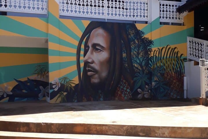 Bob Marley Nine Mile Sightseeing Tour from Ocho Rios — Visit Bob Marley’s Birthplace & Mausoleum