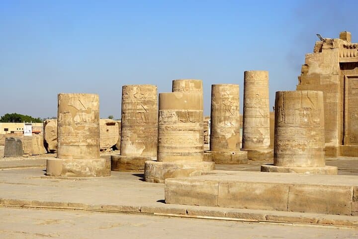 Aswan to Kom Ombo Private Tour: Twin-Gods Temple at Sunset photo 3