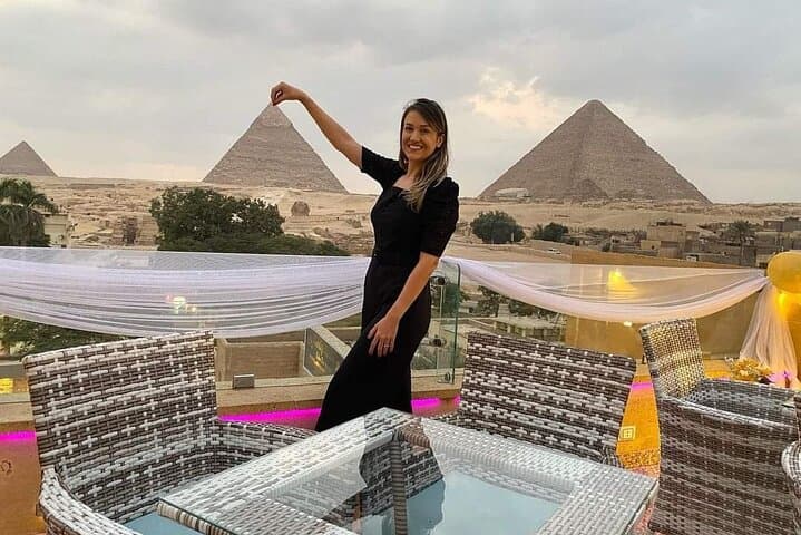 Private Cairo Day Trip from Luxor: Fly to Giza Pyramids, Sphinx & Egyptian Museum photo 4
