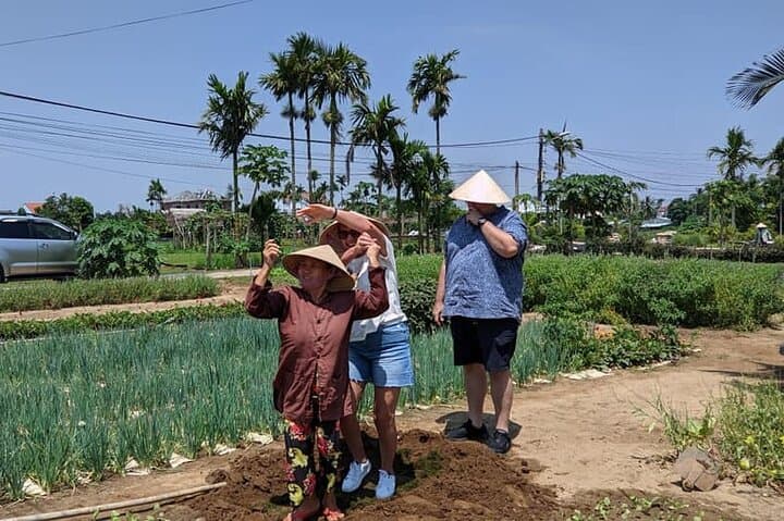 Tra Que Vegetable Farm Tour, Cooking Class & Herbal Foot Massage in Hoi An photo 6