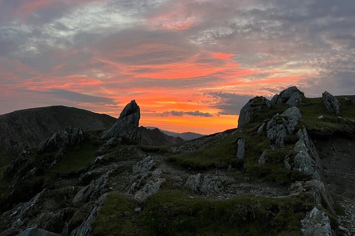 Snowdon Sunrise Hike: Guided Night Ascent of Yr Wyddfa in Eryri photo 4