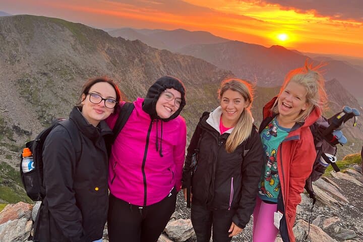 Snowdon Sunrise Hike: Guided Night Ascent of Yr Wyddfa in Eryri photo 3