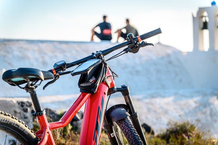 Santorini E-Bike Coast & Villages: 3.5-Hour Electric Bike Experience photo 4