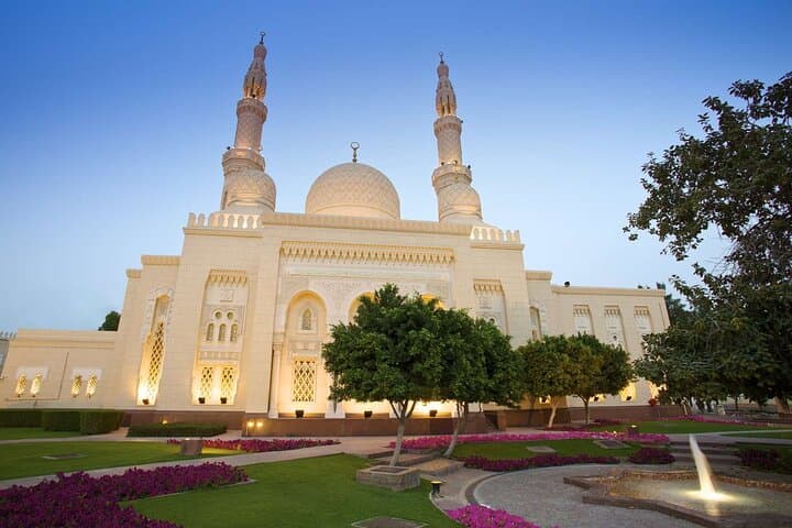 Half-Day Private Dubai City Tour with Burj Khalifa 124th-Floor Access photo 4
