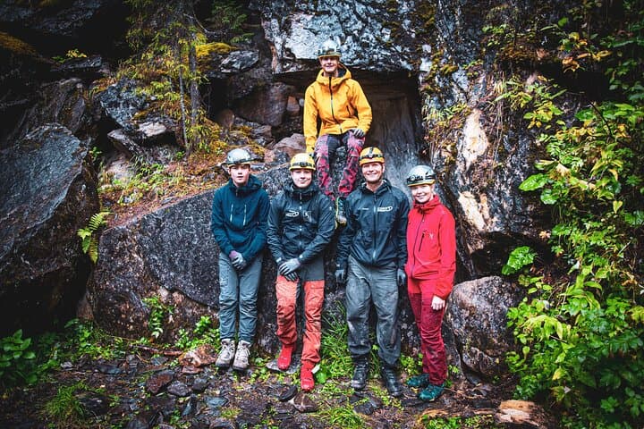Exploring Øyfjellgrotta: Limestone Cave Tour near Bodø photo 4