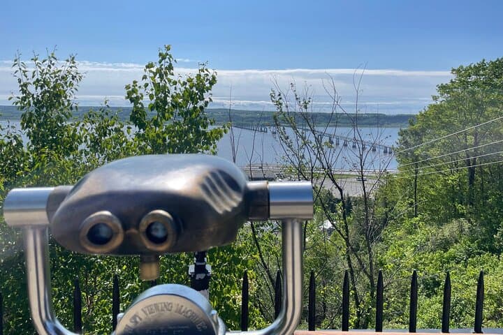 Half-Day Private Getaway to Ile d'Orléans — Wine, Cider & St. Lawrence Views from Quebec City photo 1