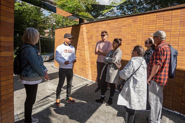 Private Amsterdam Walking Tour — Canal District History & Local Secrets photo 3