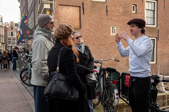 Amsterdam History, Culture and Highlights Walking Tour photo 6