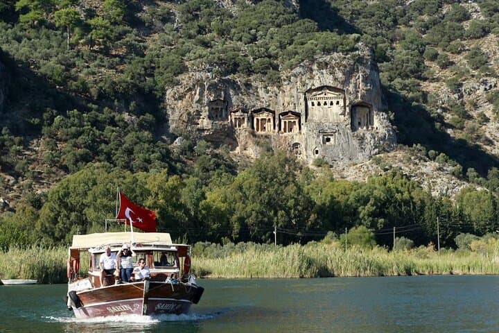 Marmaris Turtle Beach Boat Tour: Mud Bath and Thermal Pools Day Cruise photo 5