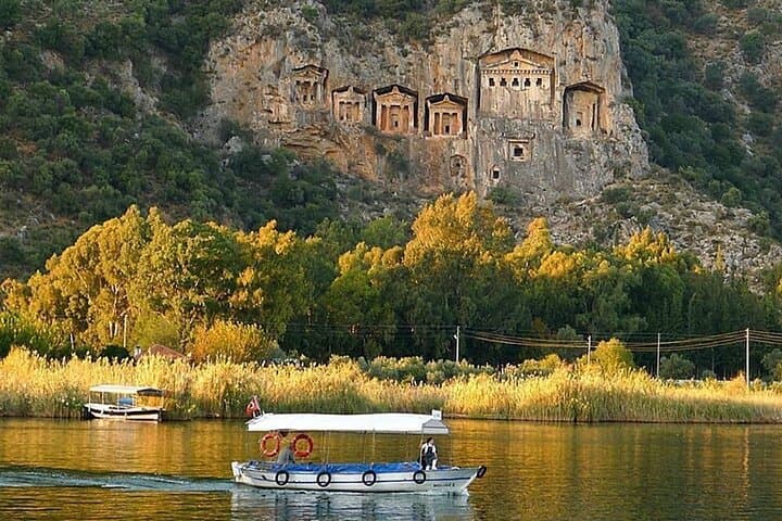 Marmaris Turtle Beach Boat Tour: Mud Bath and Thermal Pools Day Cruise photo 2