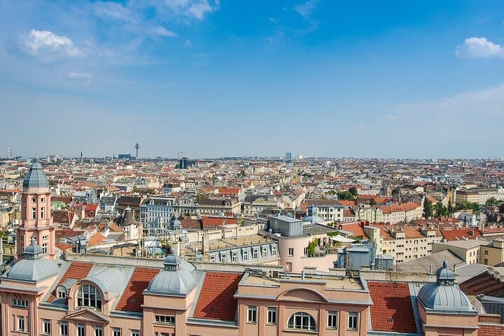 Private Transfer Bratislava to Vienna with 2-Hour Stop at Schloss Hof photo 3