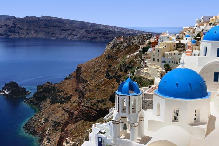 Santorini Private Highlights Tour: Oia, Akrotiri & Red Beach in 4 Hours photo 5