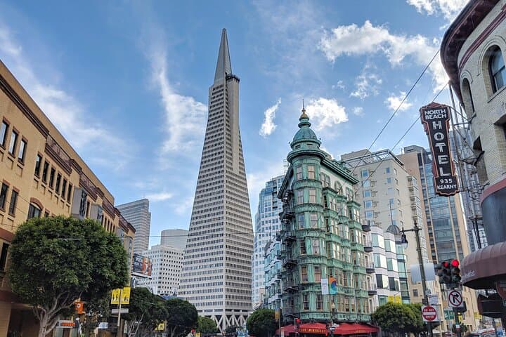Historic San Francisco Pub Walking Tour: North Beach & Castro Stories