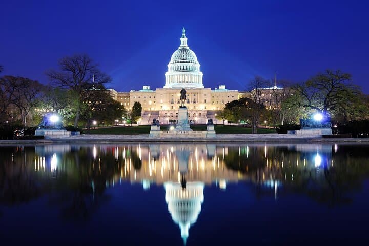 Illuminated Mall: Private Washington DC Night Tour of the Capital's Top Monuments