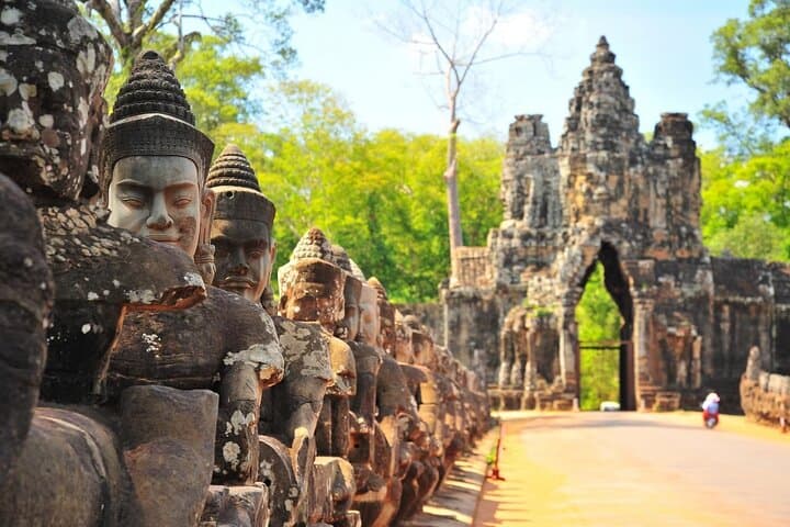 Sunset at Angkor Wat: Half-Day Afternoon Tour from Siem Reap photo 5