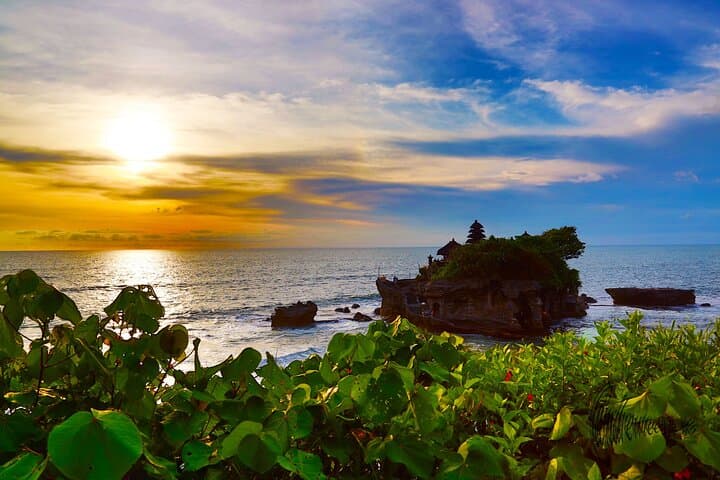 Bali Private Full-Day Tour: Uluwatu, Tegalalang & Tanah Lot with Driver photo 5