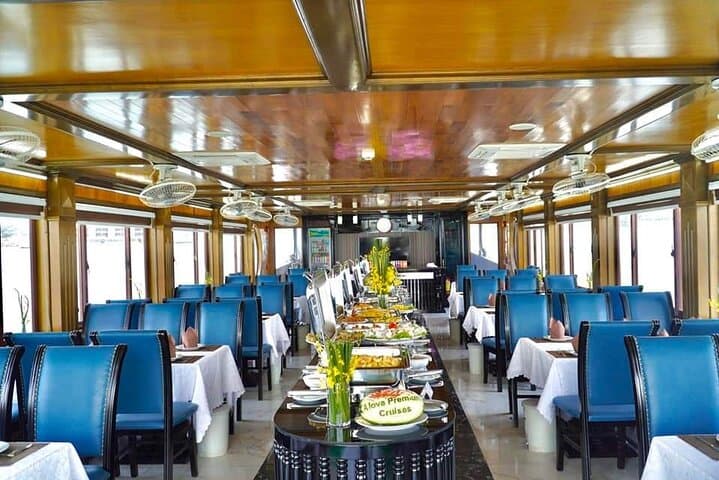Full-Day Alova Premium Cruise in Halong Bay: Sung Sot Cave, Luon Kayak & Ti Top Beach photo 4