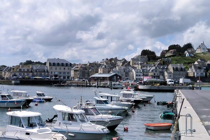 Explore the Historic Paths of Normandy D-Day Beaches photo 4