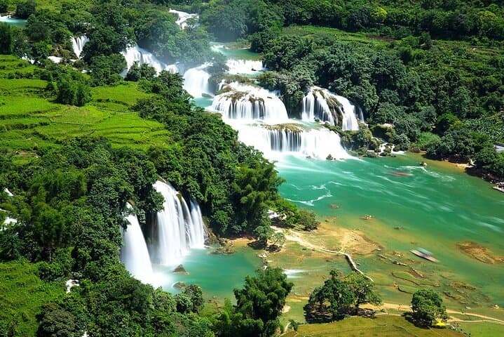 Ban Gioc Waterfall & Ba Be Lake: 3-Day Small-Group Adventure from Hanoi photo 3