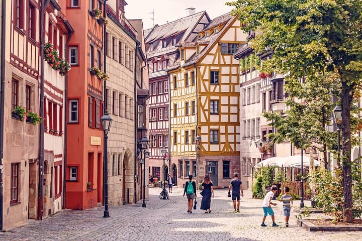 Nuremberg Old Town Private Family Tour for Children — Medieval Streets & Castle Play photo 5