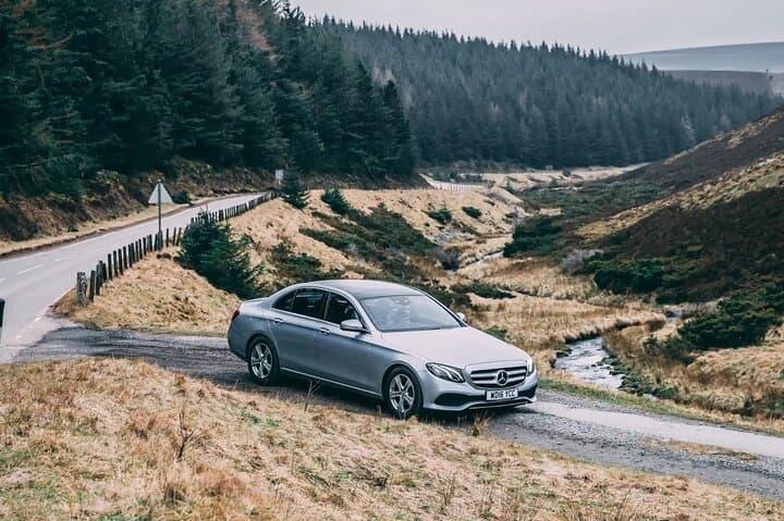 Edinburgh to Isle of Skye Private Transfer — Scenic Executive Drive photo 3