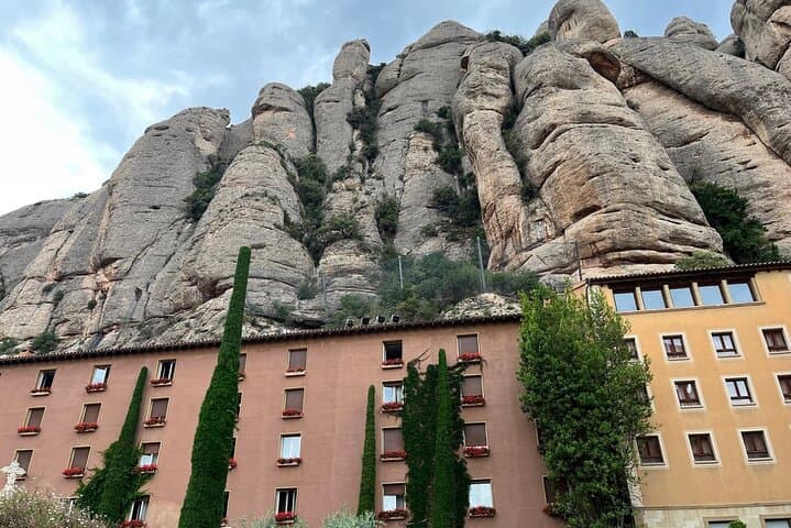 Private Tour to Montserrat from Barcelona: Abbey, Peaks, and Scenic Trails