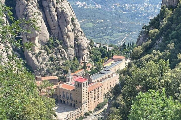 Private Tour to Montserrat from Barcelona: Abbey, Peaks, and Scenic Trails photo 3