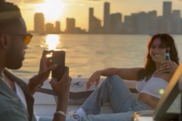 Miami Boat Tour: Day & Night Champagne Cruises from Coconut Grove photo 3