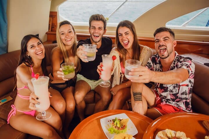 9-Hour Private Yacht Cruise from Cancun: Coast & Fun Snorkel, Chef & Islands photo 3
