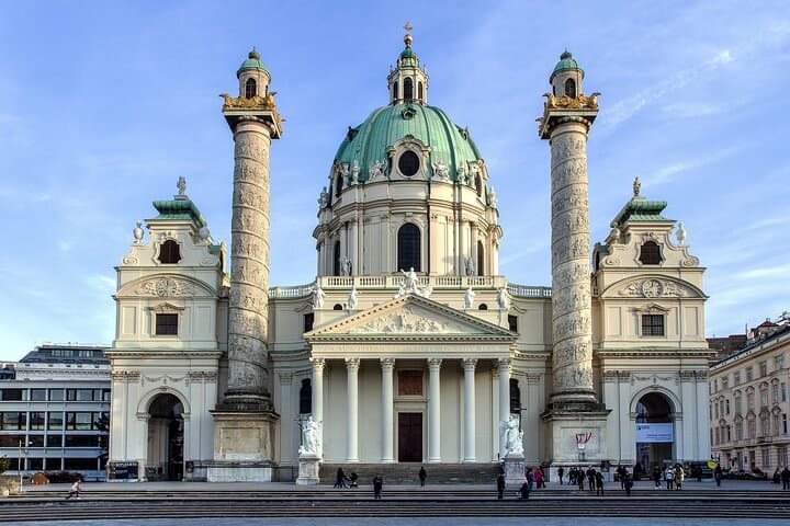 Private Transfer Bratislava to Vienna with 2-Hour Stop at Schloss Hof photo 5