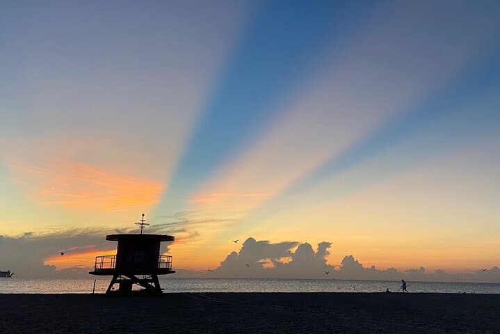 Sunrise Yoga on Miami Beach: Oceanfront Meditation & South Pointe Stroll photo 3