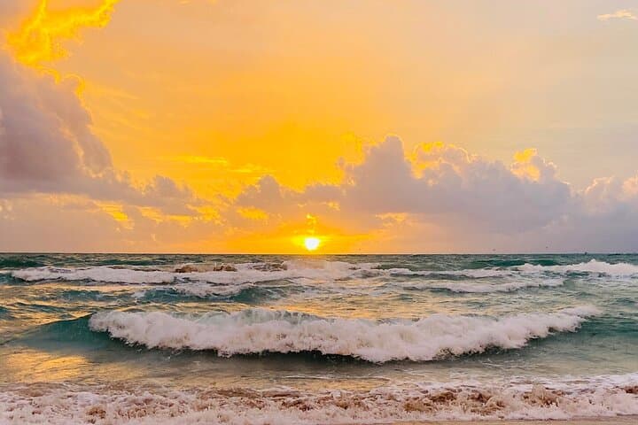 Sunrise Yoga on Miami Beach: Oceanfront Meditation & South Pointe Stroll photo 5