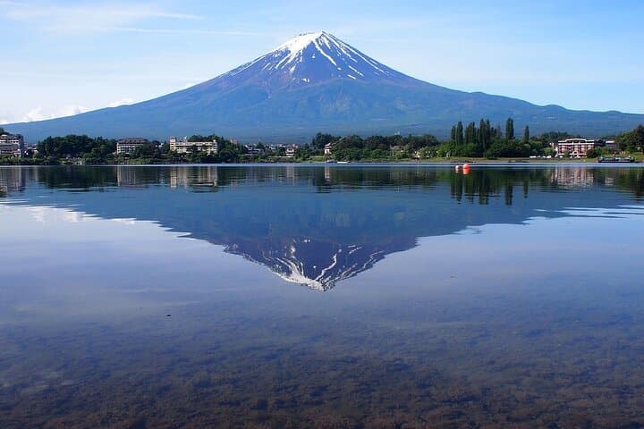 Private Mount Fuji Day Tour from Tokyo: Lakes, 5th Station & Panoramic Views photo 3
