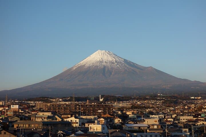 Private Mount Fuji Day Tour from Tokyo: Lakes, 5th Station & Panoramic Views photo 4