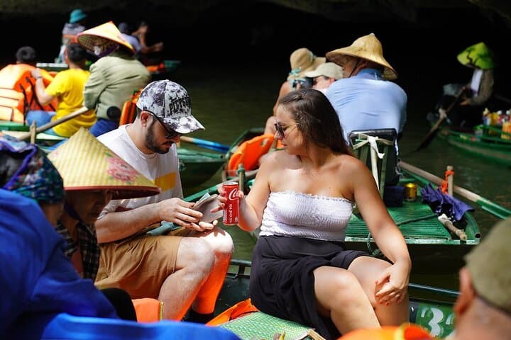 Tam Coc & Hoa Lu Day Tour: Boat Caves, Rice Paddies, and Mua Cave Views photo 6