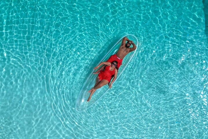 Clear Kayak Drone Photoshoot at Saunders Beach, Nassau — Aerial & Water Portraits photo 6