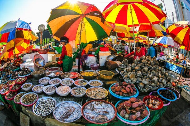 Custom Private Busan & Gyeongju Tour — Tailored Full‑Day Cultural and Coastal Drive photo 5