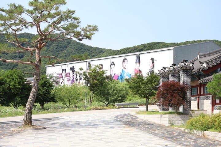 Explore MBC Dae Jang Geum Park: Half-Day K-Drama Set Tour from Seoul photo 5