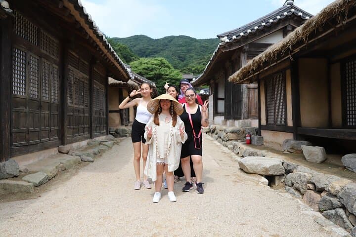 Explore MBC Dae Jang Geum Park: Half-Day K-Drama Set Tour from Seoul photo 6