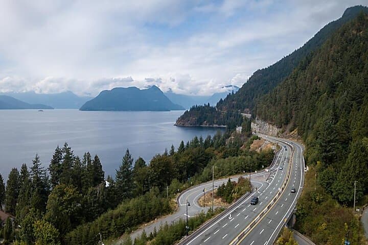 Sea-to-Sky Day Trip from Vancouver: Shannon Falls & Whistler Village photo 2