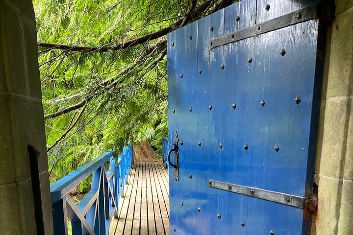 Private Invergordon Highlands Tour: Fort George, Cawdor Castle & Loch Ness photo 2